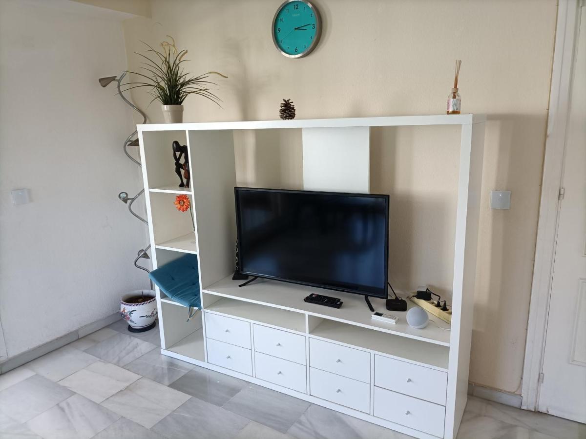Suites Center Recinto Ferial Фуенхірола Екстер'єр фото