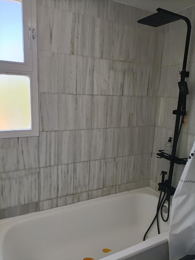 Suites Center Recinto Ferial Фуенхірола Екстер'єр фото