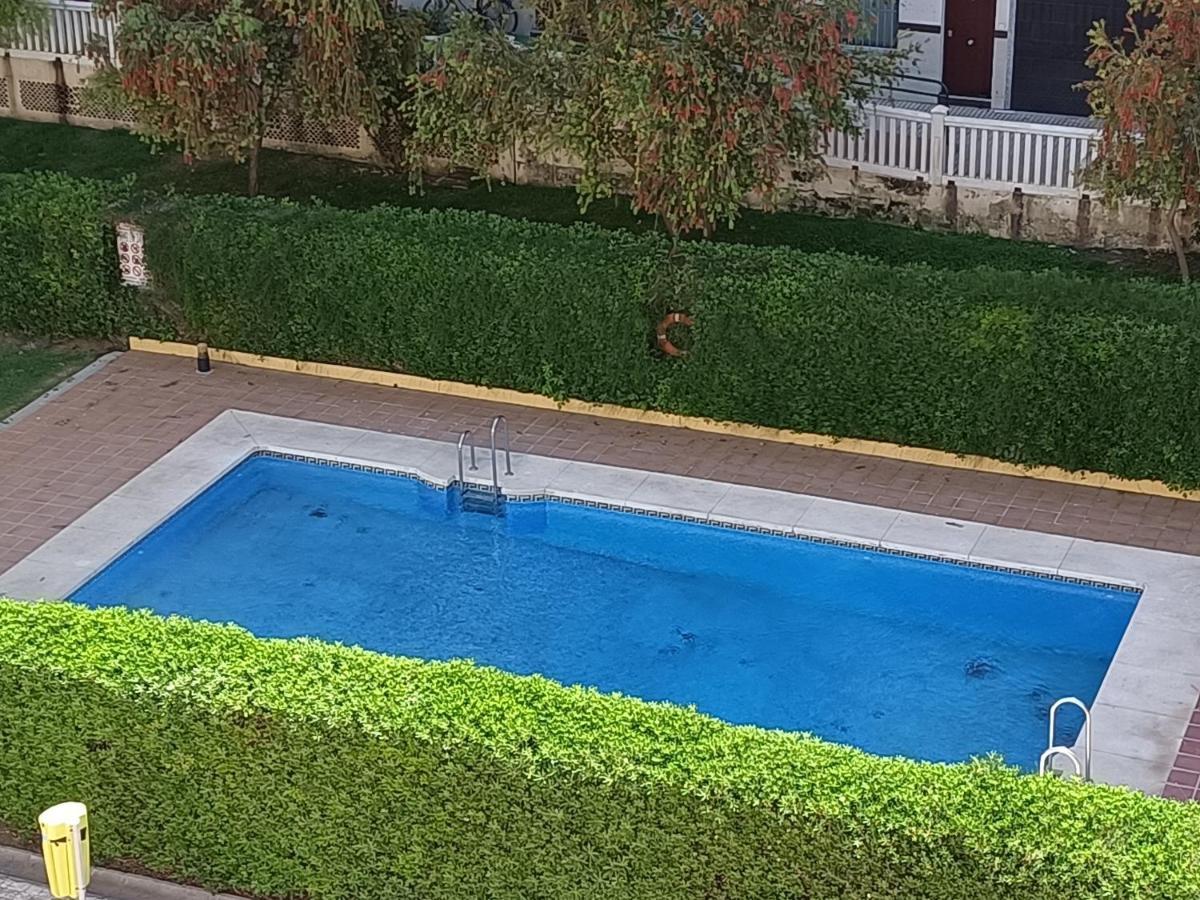Suites Center Recinto Ferial Фуенхірола Екстер'єр фото