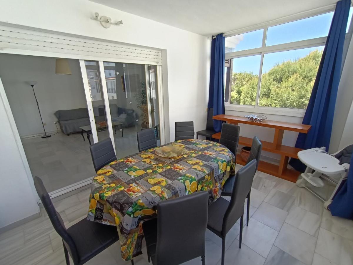 Suites Center Recinto Ferial Фуенхірола Екстер'єр фото