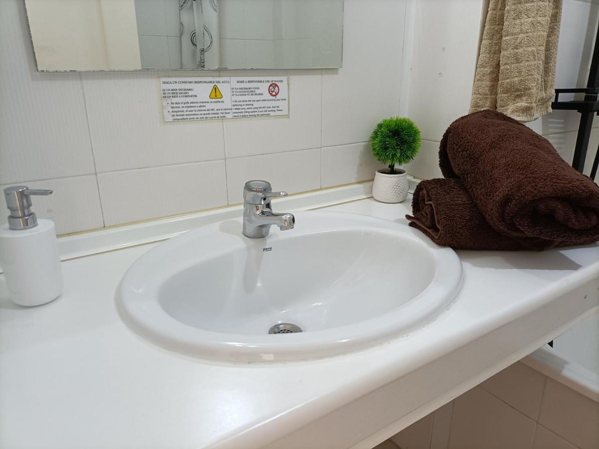 Suites Center Recinto Ferial Фуенхірола Екстер'єр фото